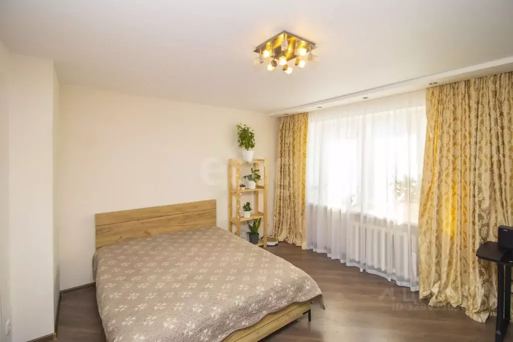 2-к кв. Тюменская область, Тюмень Широтная ул., 134к1 (67.2 м) - Фото 0