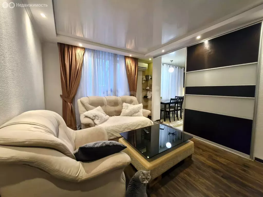 3-комнатная квартира: Феодосия, Морская улица, 5 (68.2 м) - Фото 1