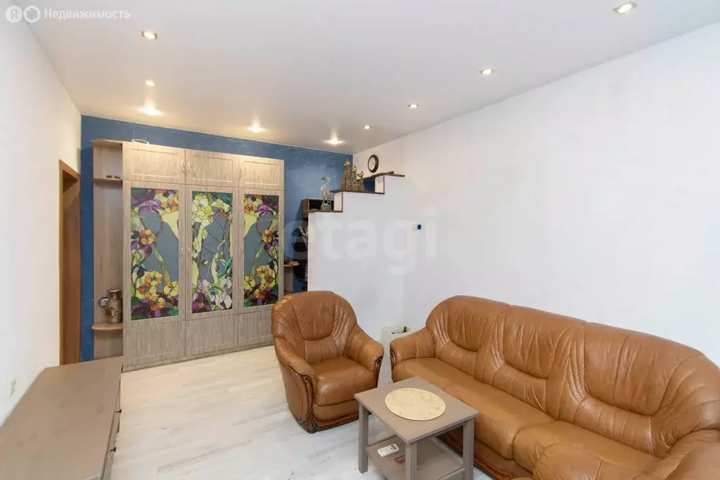 2-комнатная квартира: Тюмень, улица Герцена, 82 (48.1 м) - Фото 1