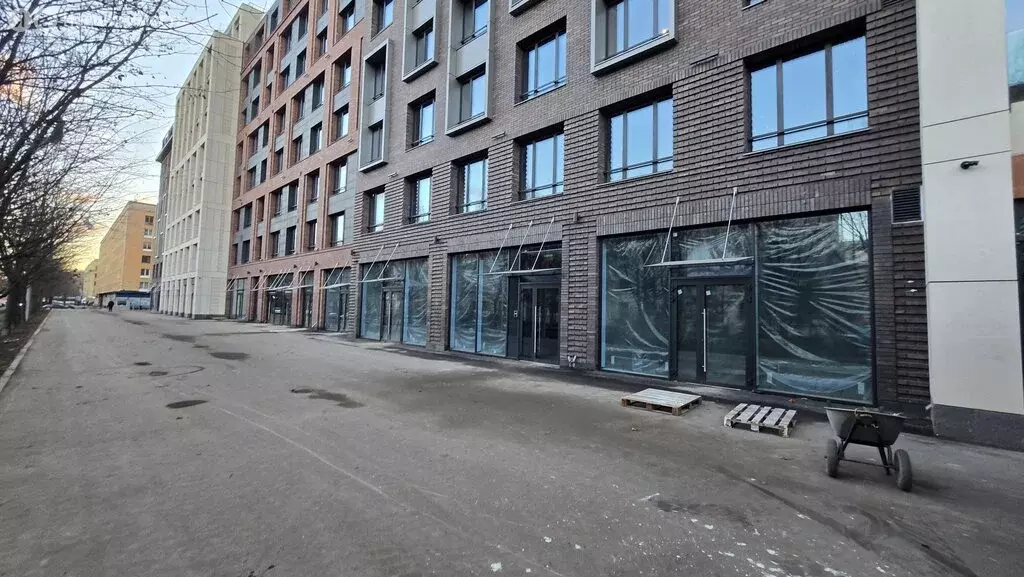 Торговая площадь (176.7 м) - Фото 1