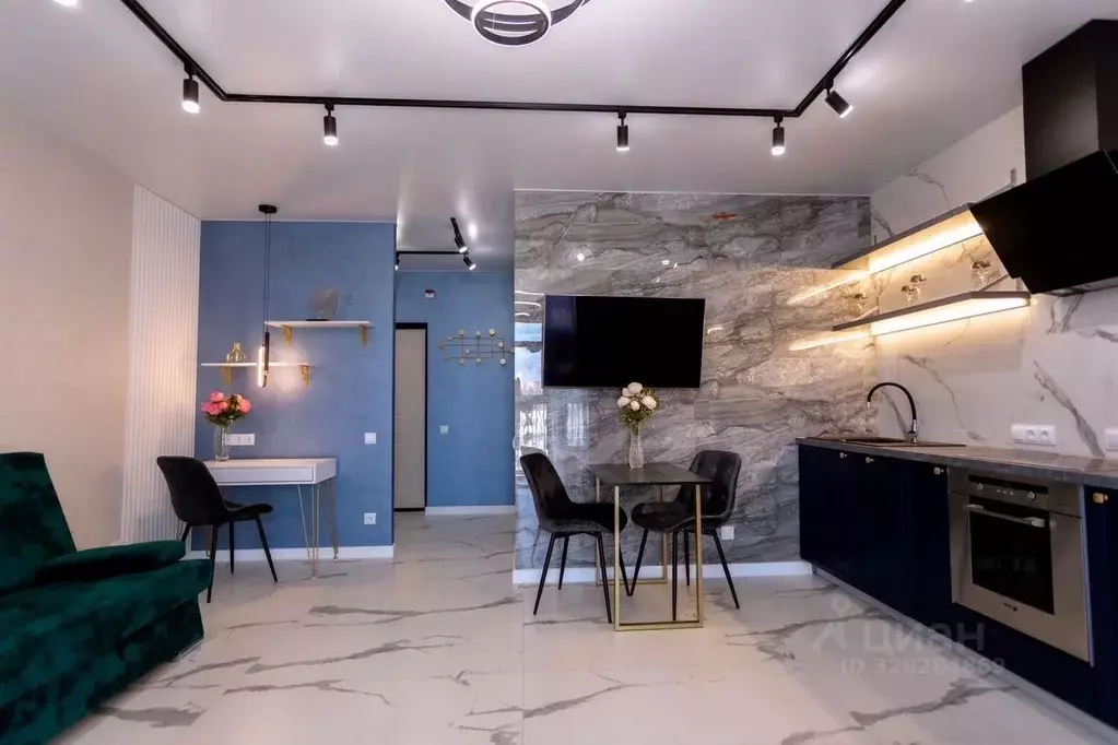 2-к кв. Пермский край, Пермь ул. Николая Островского, 52 (52.1 м) - Фото 1