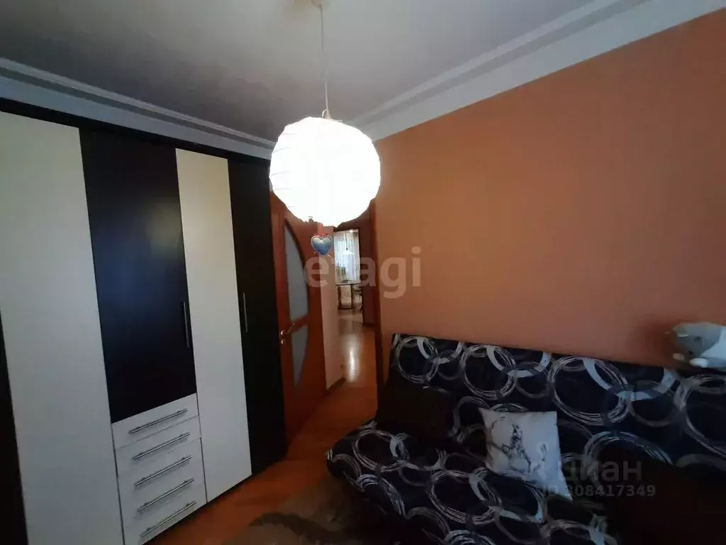 4-к кв. Псковская область, Остров ул. Меркурьева, 2А (98.7 м) - Фото 0