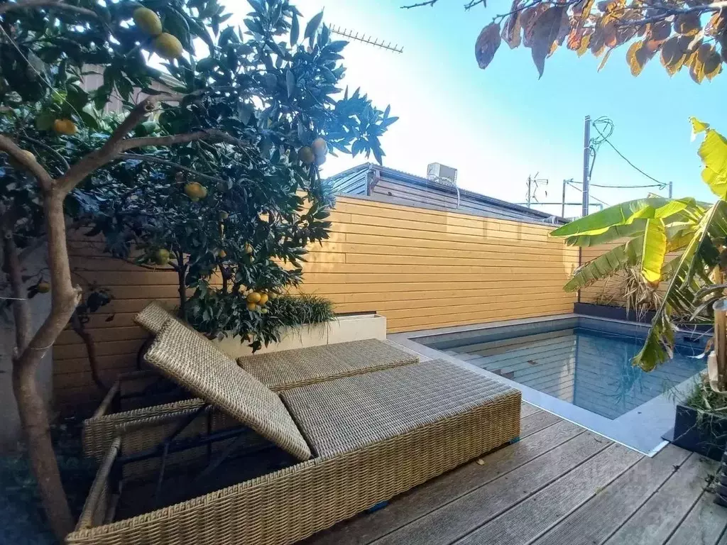 Дом в Краснодарский край, Сочи Сириус пгт, ул. Таврическая (165 м) - Фото 1