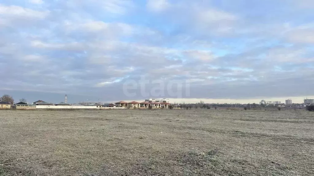 Участок в Крым, Симферопольский район, с. Мирное  (6.5 сот.) - Фото 0