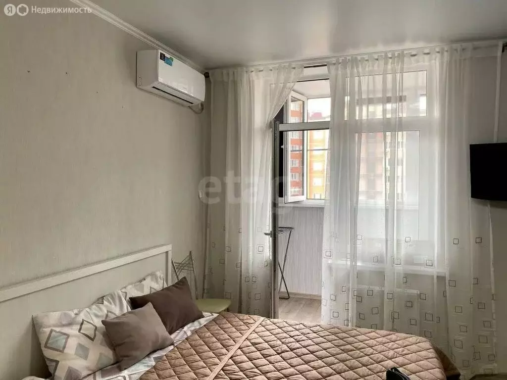 Квартира-студия: Краснодар, улица им. Героя Яцкова И.В., 19к2 (22.6 м) - Фото 1