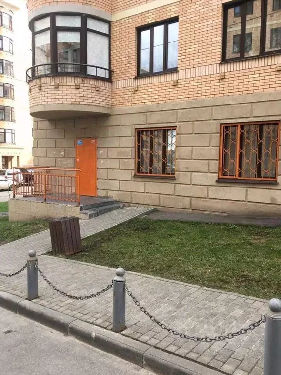 Торговая площадь в Московская область, Химки Сходня мкр, Овражная ул., ... - Фото 2