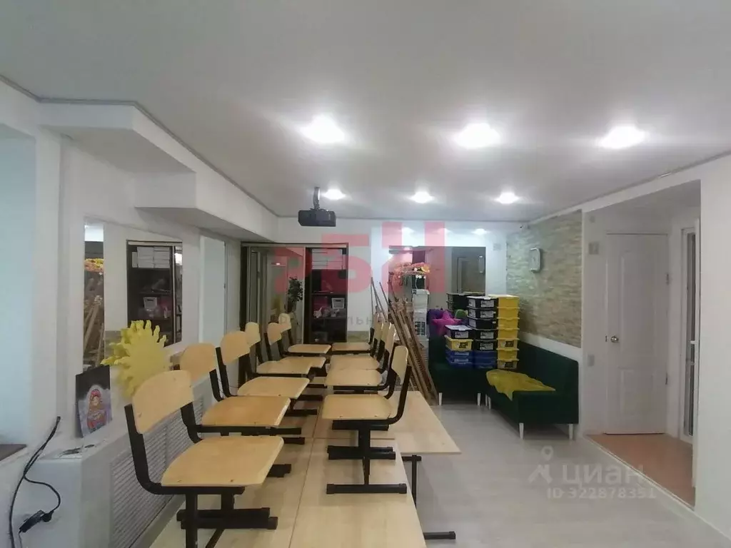 Помещение свободного назначения в Пензенская область, Пенза проезд 5-й ... - Фото 1