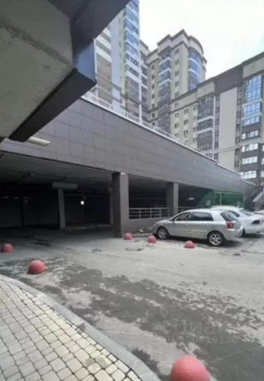 Гараж в Свердловская область, Екатеринбург ул. Московская, 75 (15 м) - Фото 2