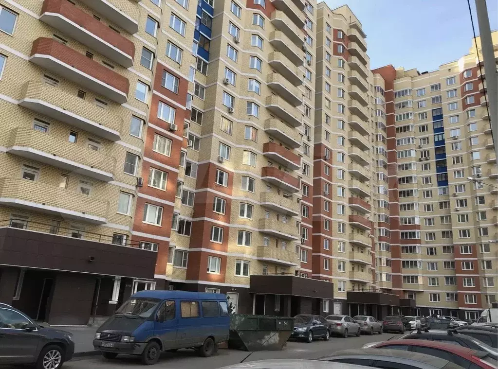1-к. квартира, 40 м, 8/17 эт. - Фото 0