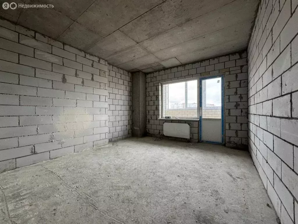 Квартира-студия: Волгоград, район Семь Ветров, бульвар 30-летия ... - Фото 1