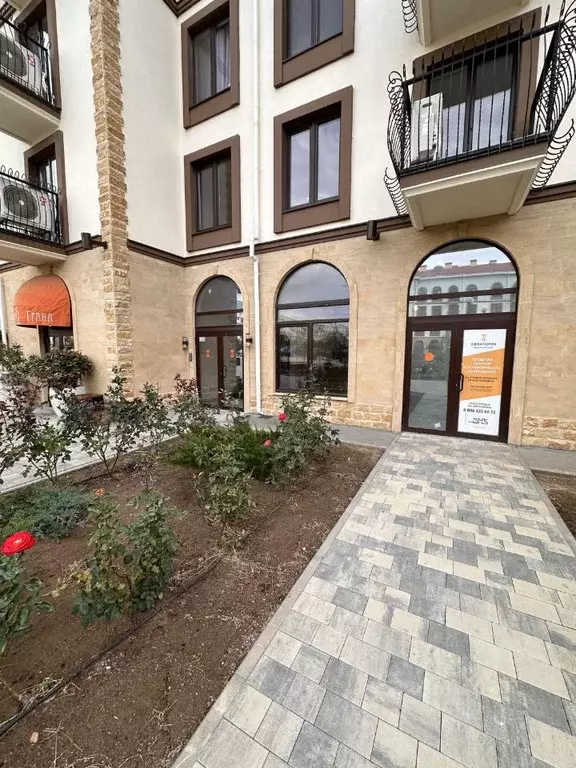 Офис в Крым, Евпатория ул. 60 лет ВЛКСМ, 31к5 (70 м) - Фото 1