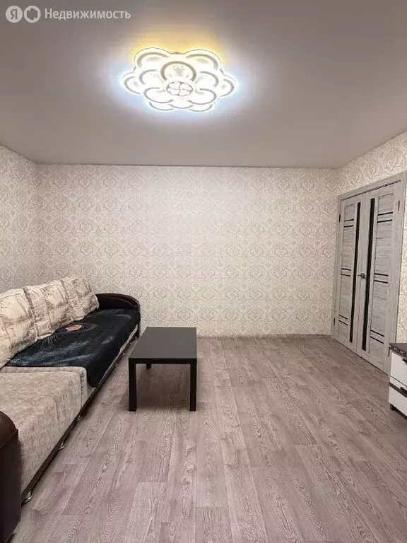 2-комнатная квартира: Братск, жилой район Энергетик, улица Мечтателей, ... - Фото 1