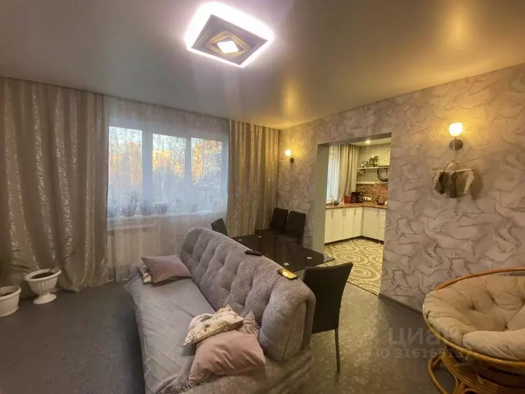 4-к кв. Кемеровская область, Новокузнецк ул. Новоселов, 35А (76.0 м) - Фото 0