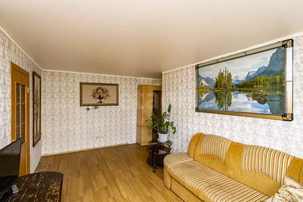 3-к кв. Тюменская область, Тюмень проезд Геологоразведчиков, 36 (47.4 ... - Фото 1