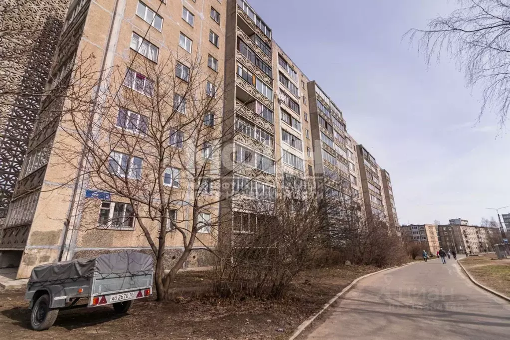 3-к кв. Карелия, Петрозаводск ул. Ровио, 10 (70.4 м) - Фото 0