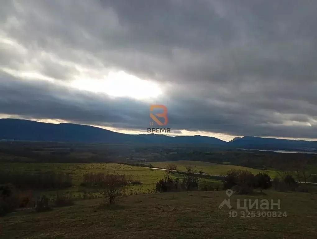 Участок в Севастополь с. Новобобровка, ул. Баденкиной, 1Д (10.0 сот.) - Фото 1