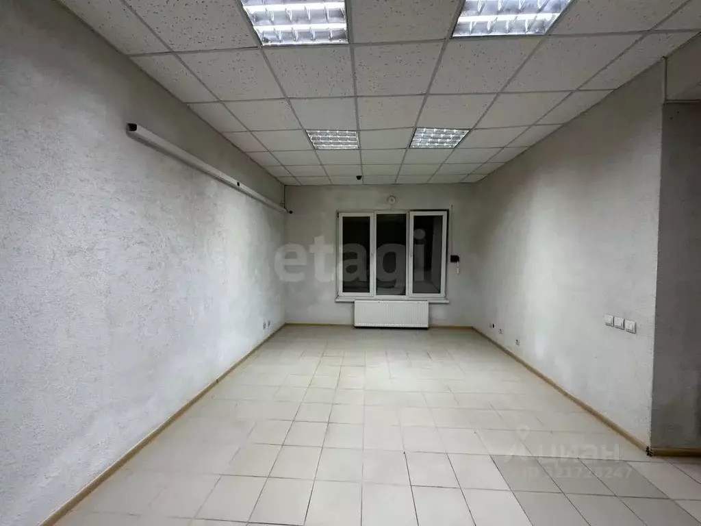 Торговая площадь в Крым, Симферополь ул. Киевская (75 м) - Фото 2