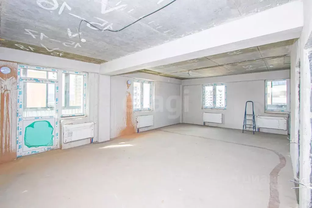 2-к кв. Бурятия, Улан-Удэ ул. Имени Д.Ц. Дашиева, 13 (62.1 м) - Фото 2