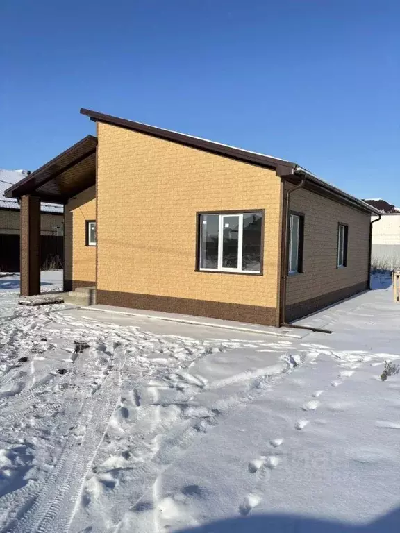 Коттедж в Курская область, Курский район, Моковский сельсовет, д. ... - Фото 1