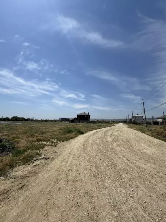 Участок в Дагестан, Каспийск ул. 1-я Школьная (6.0 сот.) - Фото 0