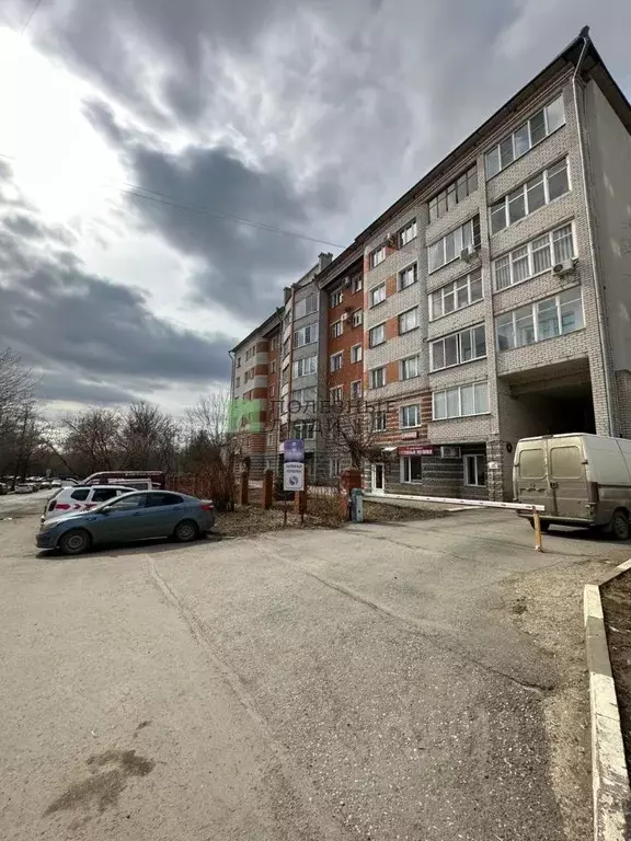 3-к кв. Кировская область, Киров ул. Дерендяева, 99а (77.1 м) - Фото 0