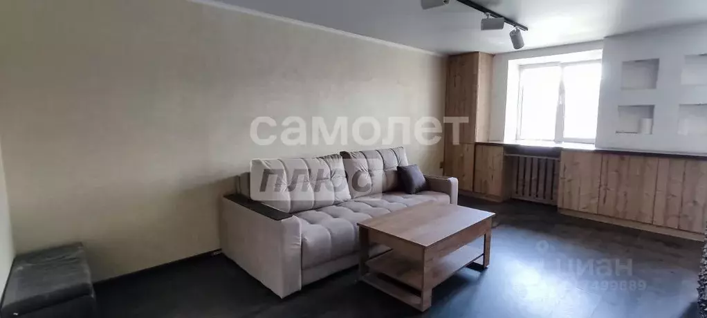 2-к кв. Удмуртия, Ижевск ул. 9 Января, 221 (46.0 м) - Фото 0