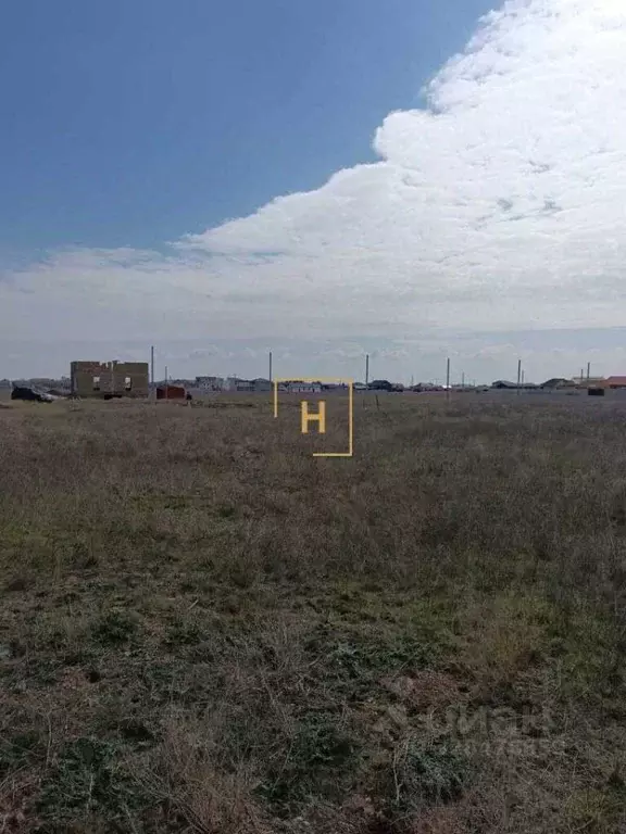 Участок в Крым, Сакский район, с. Уютное  (9.0 сот.) - Фото 1