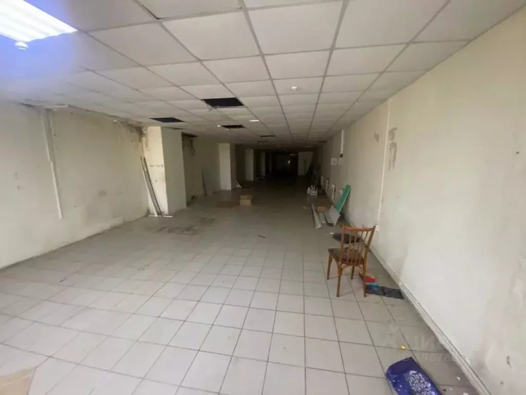 Помещение свободного назначения в Татарстан, Набережные Челны ул. ... - Фото 2