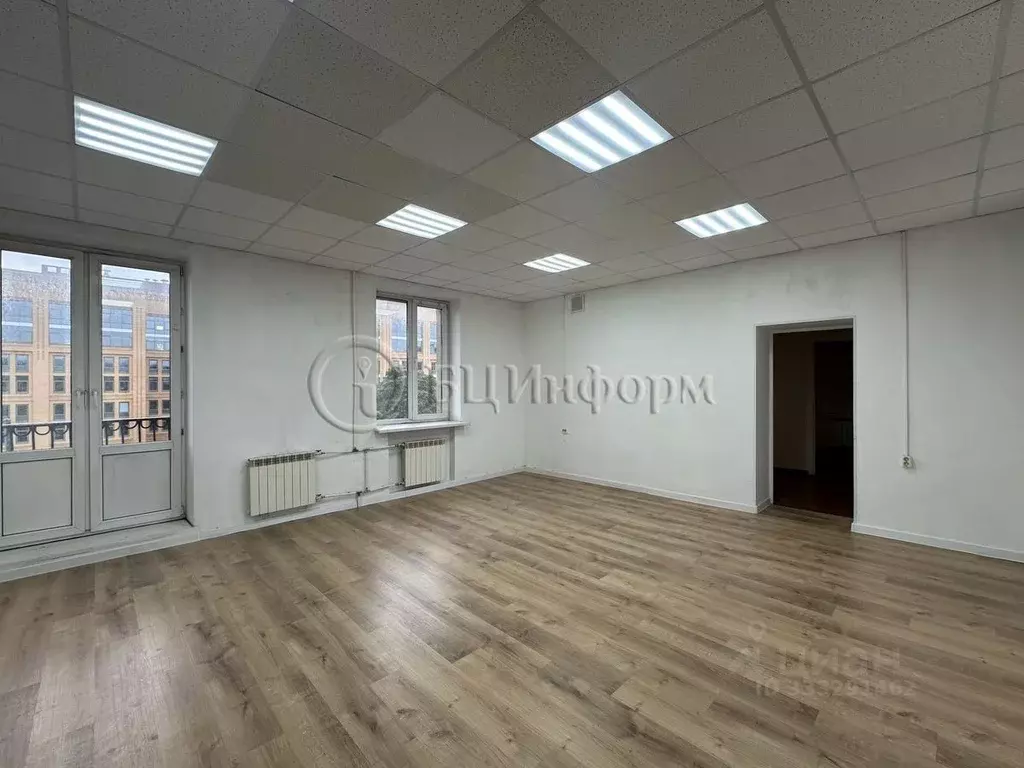 Офис в Санкт-Петербург Кантемировская ул., 22 (58 м) - Фото 1