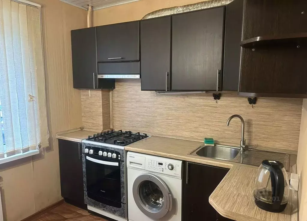 2-к кв. Ленинградская область, Сланцы Партизанская ул., 27 (52.0 м) - Фото 1