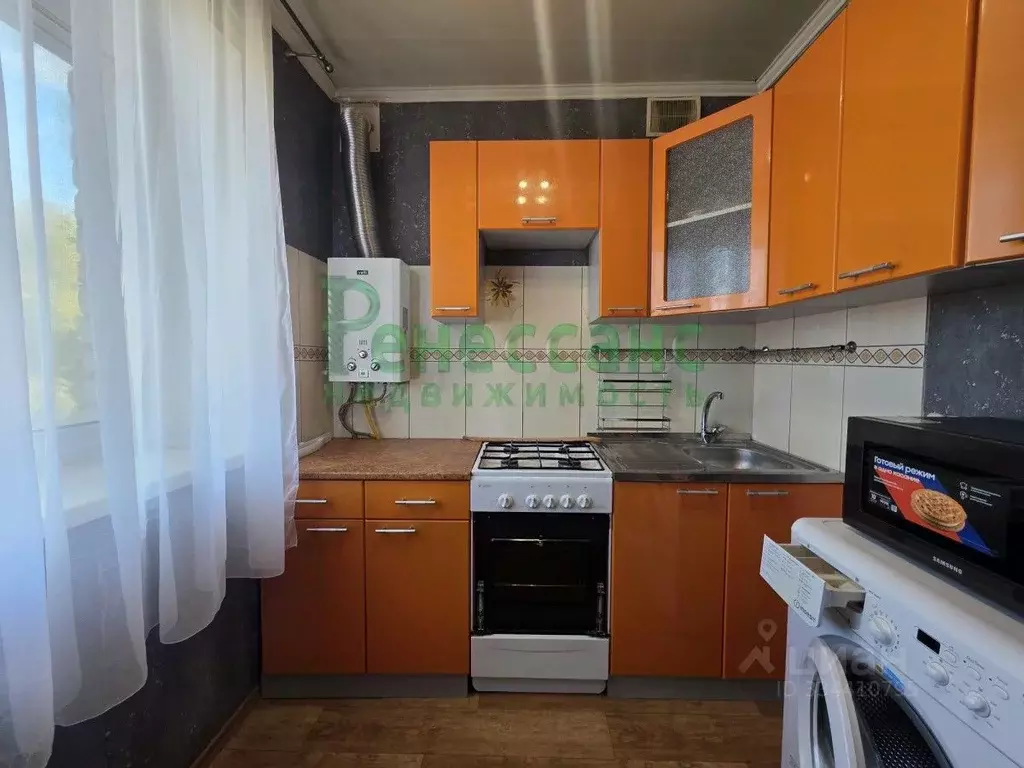 3-к кв. Брянская область, Брянск ул. Тельмана, 109Б (51.7 м) - Фото 1