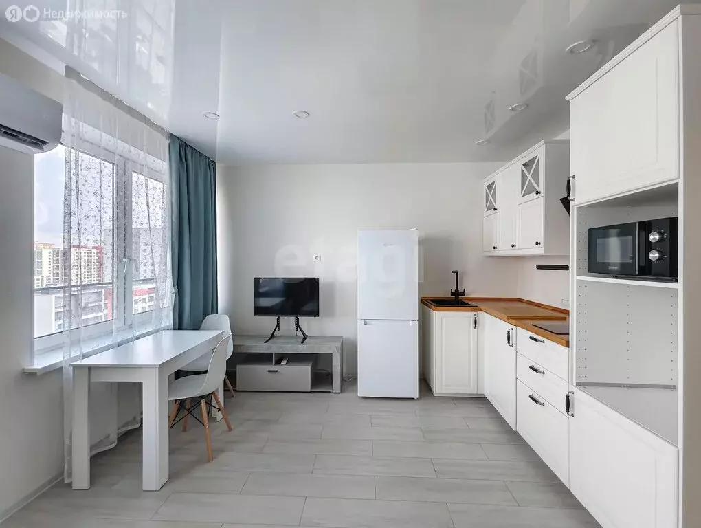Квартира-студия: Тюмень, улица Газовиков, 34 (29.1 м) - Фото 2