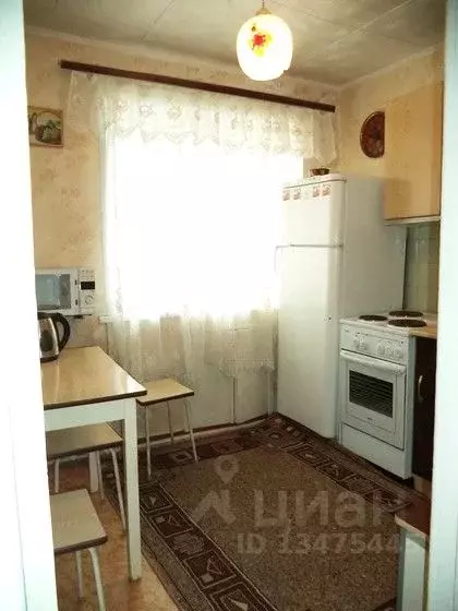 Комната Тюменская область, Тюмень ул. Кирова, 23 (16.0 м) - Фото 0