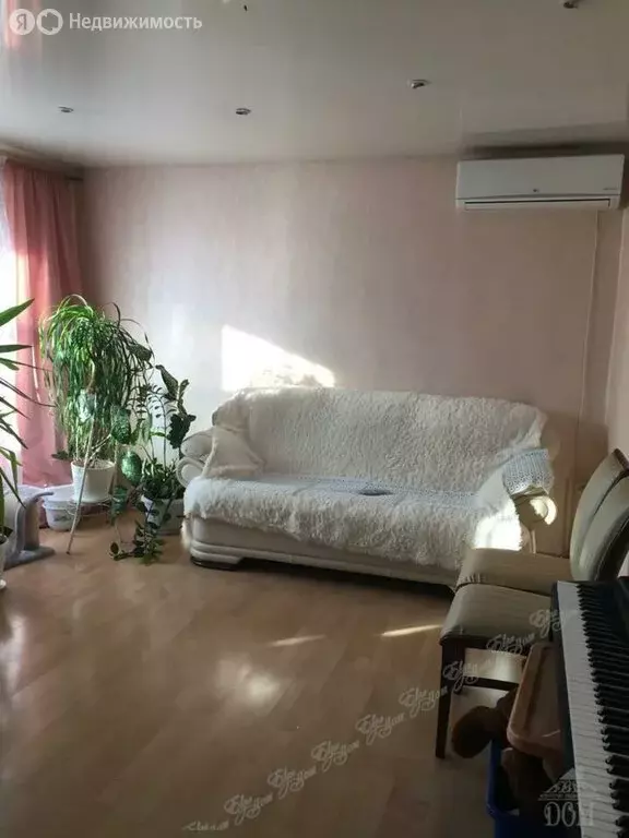 4-комнатная квартира: Биробиджан, микрорайон имени Бумагина, улица ... - Фото 1