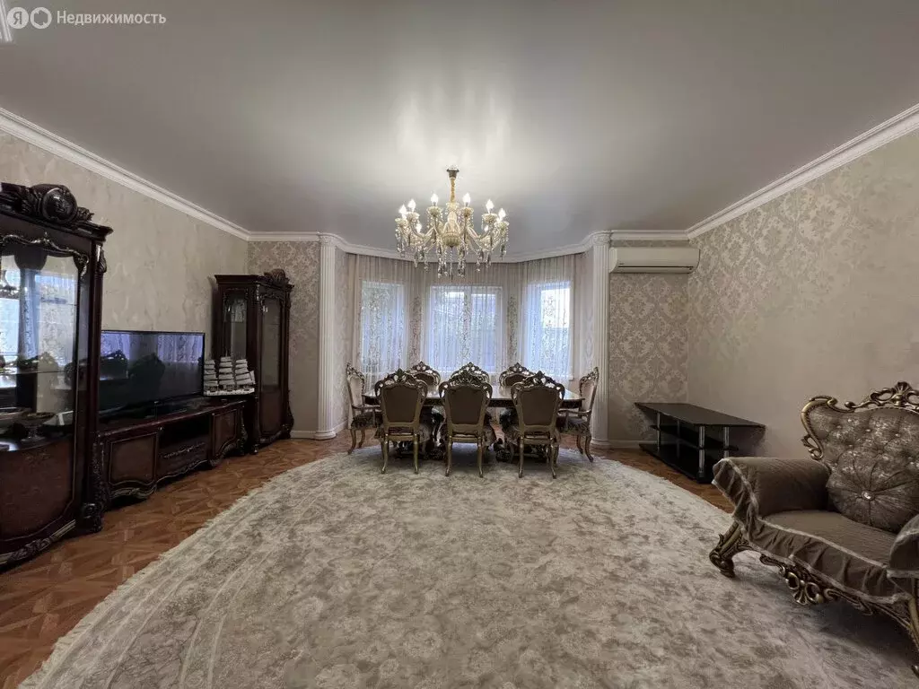 Дом в Дербент, Рабочая улица, 2 (250 м) - Фото 1