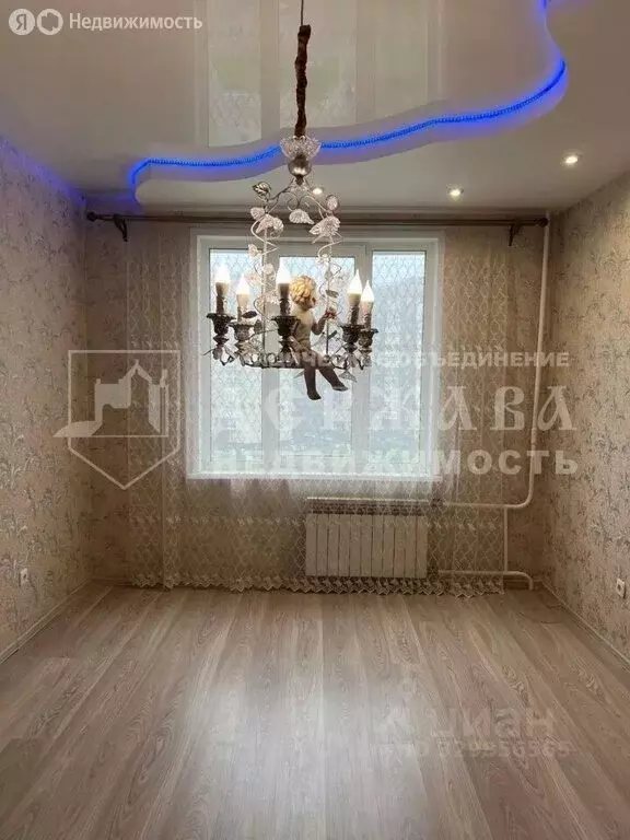 2-комнатная квартира: Кемерово, проспект Шахтёров, 62Б (71.7 м) - Фото 2