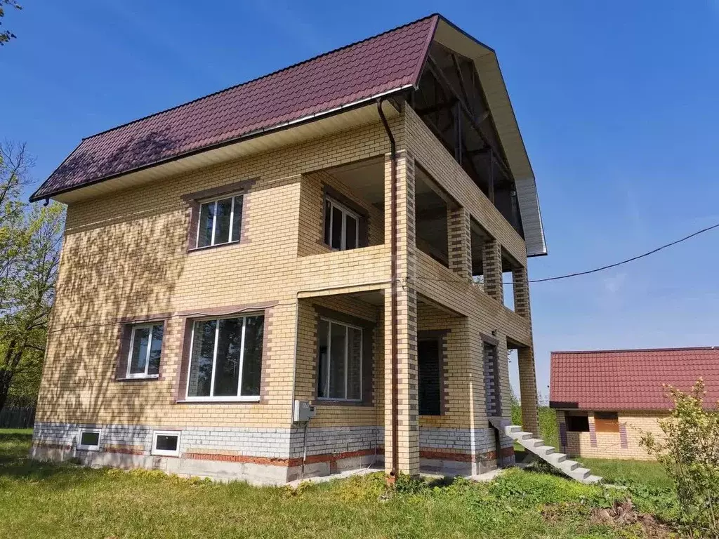 Дом в Владимирская область, Меленковский муниципальный округ, с. ... - Фото 1