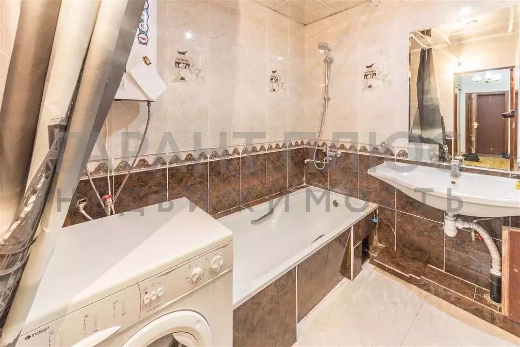 3-к кв. Липецкая область, Липецк Коммунальная ул., 10 (110.0 м) - Фото 1