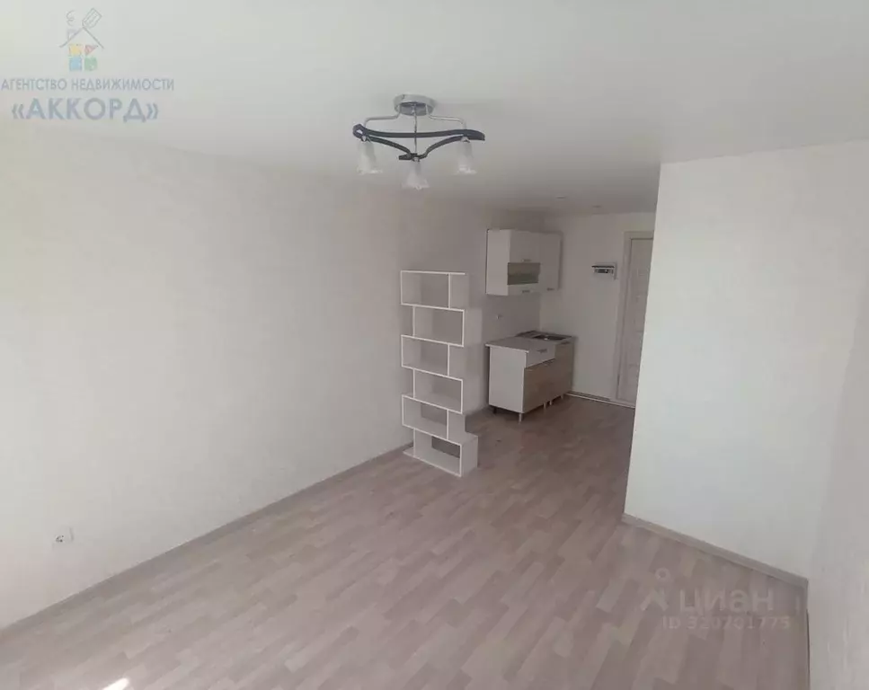 Студия Алтайский край, Барнаул ул. Георгия Исакова, 116а (18.6 м) - Фото 1