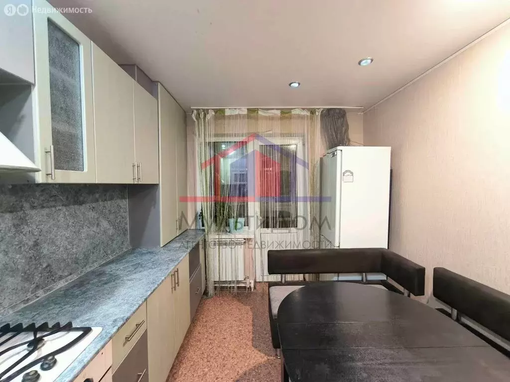 2-комнатная квартира: Губкин, улица Петра Великого, 26А (55.1 м) - Фото 2