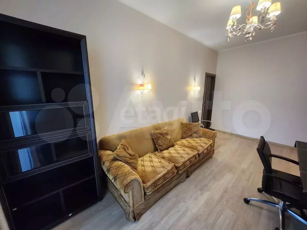 4-к. квартира, 170 м, 10/18 эт. - Фото 1