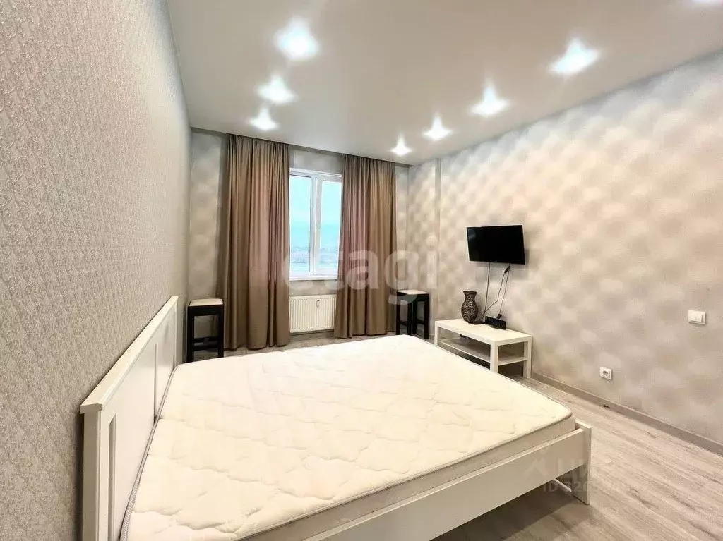 1-к кв. Санкт-Петербург Октябрьская наб., 44 (35.0 м) - Фото 1