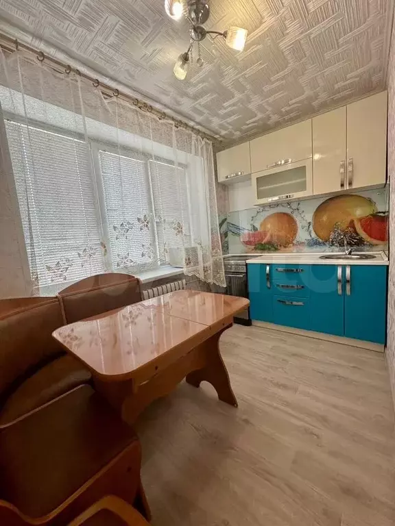 2-к. квартира, 52 м, 5/5 эт. - Фото 1
