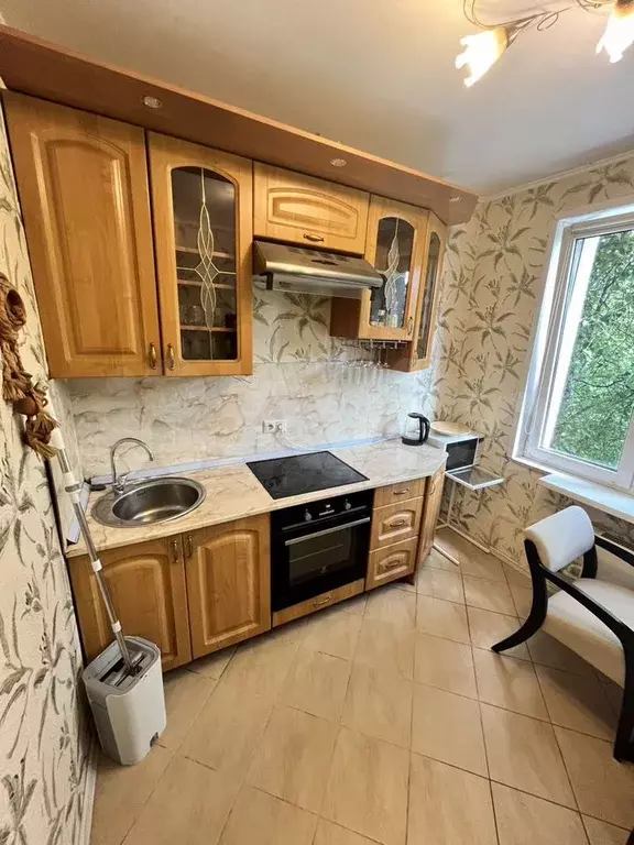 2-к. квартира, 46 м, 4/9 эт. - Фото 0