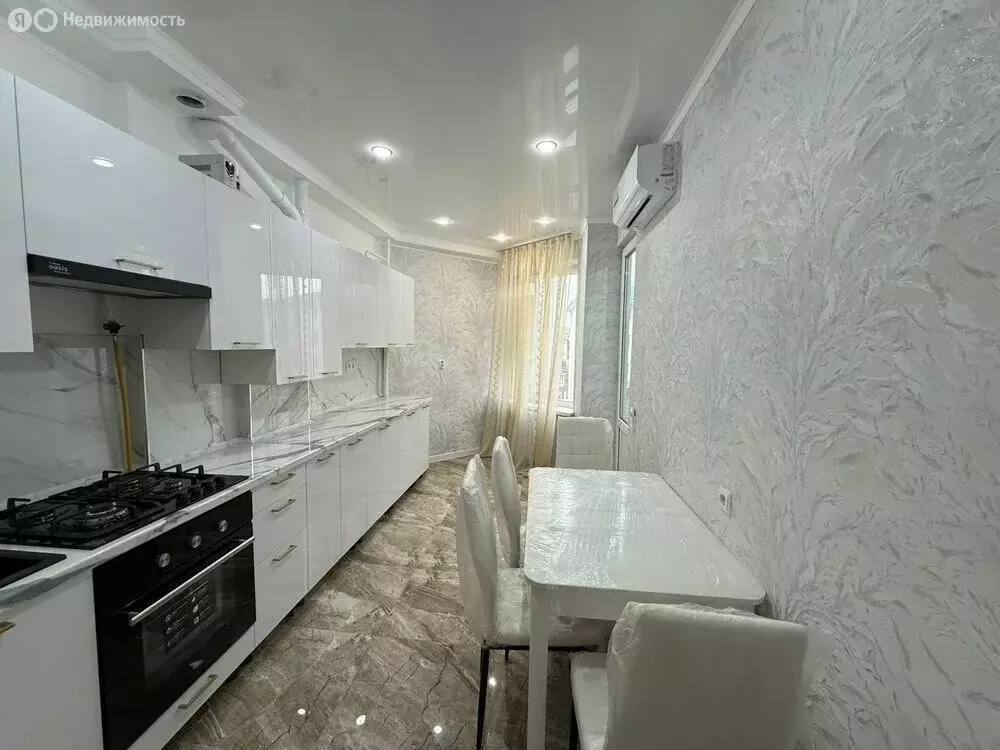 1-комнатная квартира: Анапа, Крымская улица, 272 (54 м) - Фото 2