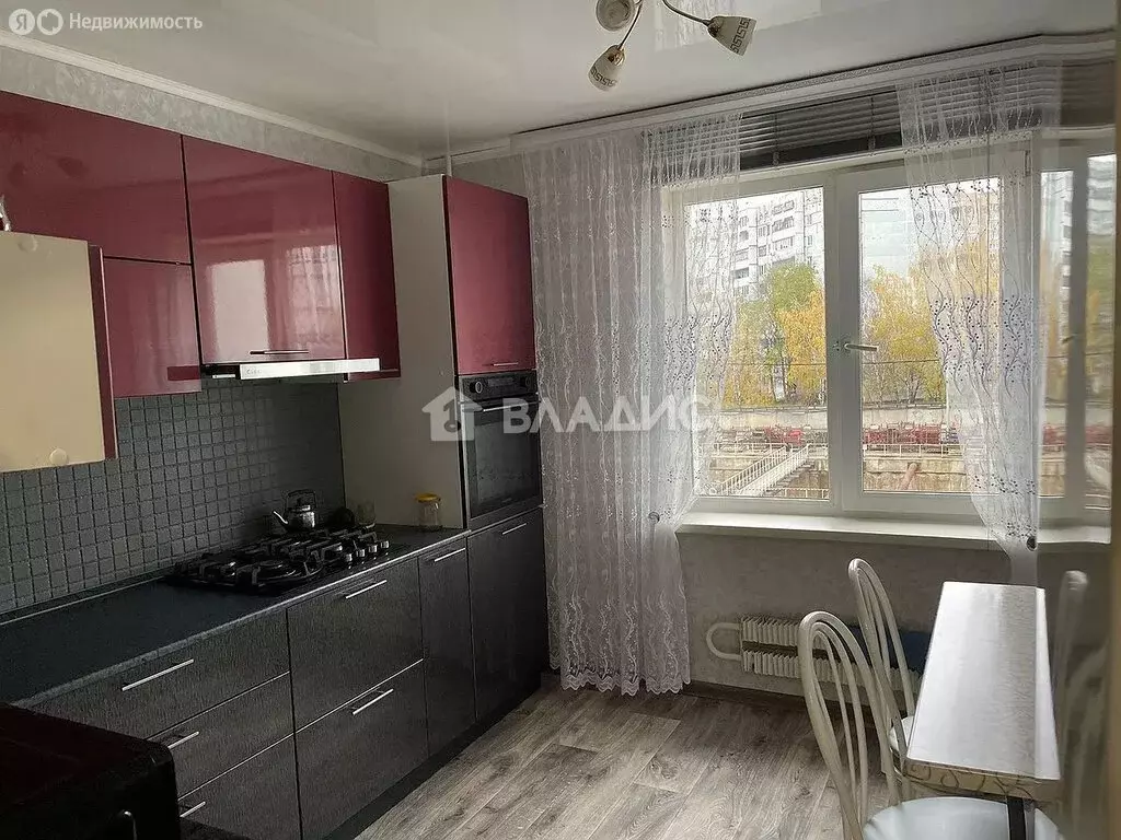 2-комнатная квартира: Казань, улица Юлиуса Фучика, 72 (50.5 м) - Фото 1