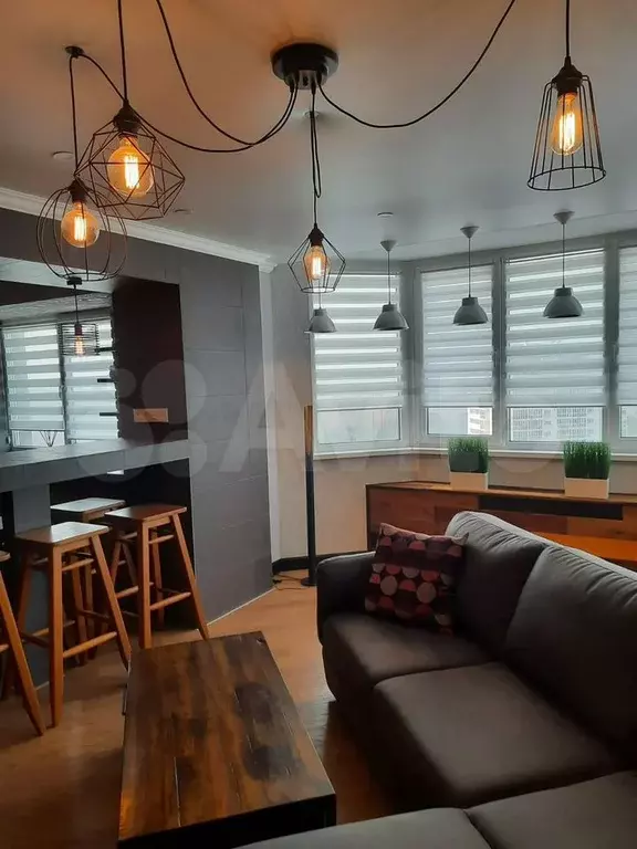 2-к. квартира, 60 м, 16/17 эт. - Фото 1