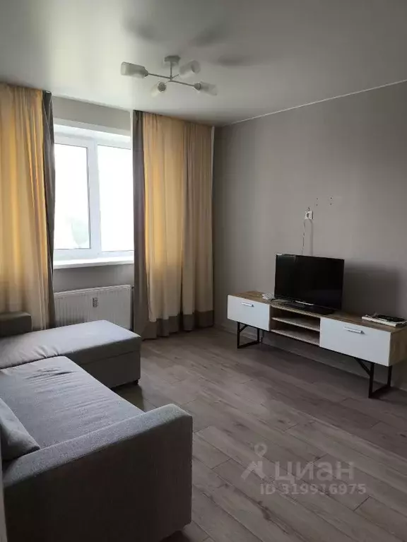 1-к кв. Удмуртия, Ижевск Молодежная ул., 107Д (34.4 м) - Фото 1
