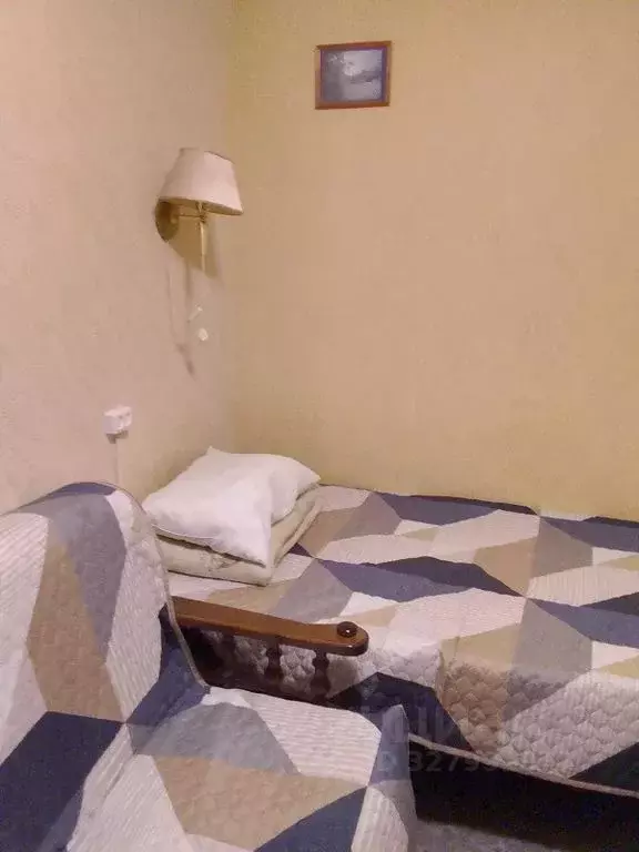 Комната Мурманская область, Мурманск ул. Капитана Буркова, 29 - Фото 1