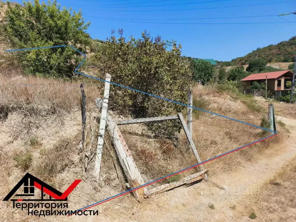 Участок в Севастополь, Севастополь, Инкерман г. Радуга садоводческое ... - Фото 1